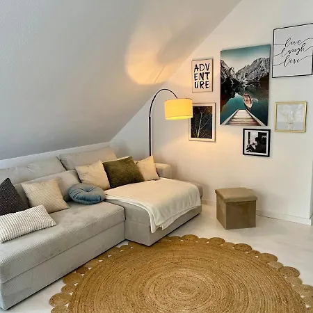 Moderne 3-zimmer-dg-wohnung, 2 Balkonen & Tiefgarage Mayence